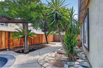 2243 Winchester Loop, Discovery Bay, CA 94505 - Photo 47