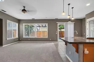 2243 Winchester Loop, Discovery Bay, CA 94505 - Photo 35
