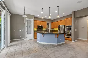 2243 Winchester Loop, Discovery Bay, CA 94505 - Photo 43