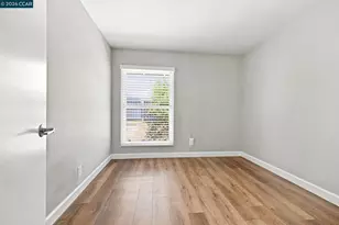 566 Webster Dr, Martinez, CA 94553 - Photo 23