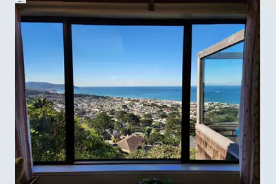 262 Beachview Ave #4, Pacifica, CA 94044 - Photo 7