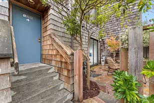 262 Beachview Ave, Pacifica, CA 94044 - Photo 3