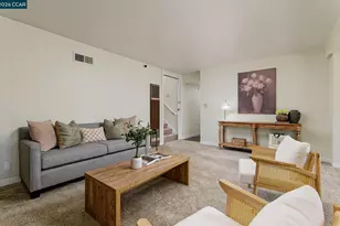 8197 Coach Dr, Oakland, CA 94605 - Photo 27