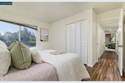 8197 Coach Dr, Oakland, CA 94605 - Photo 33