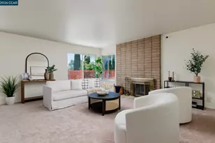8197 Coach Dr, Oakland, CA 94605 - Photo 13