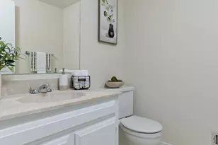 8197 Coach Dr, Oakland, CA 94605 - Photo 11