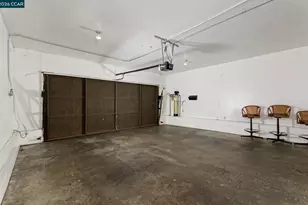 8197 Coach Dr, Oakland, CA 94605 - Photo 53