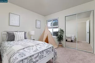 8197 Coach Dr, Oakland, CA 94605 - Photo 23