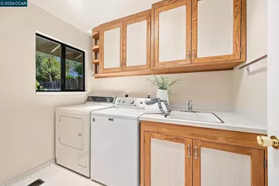3170 Padre St, Lafayette, CA 94549 - Photo 23