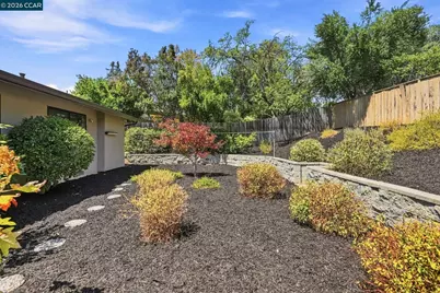 3170 Padre St, Lafayette, CA 94549 - Photo 35
