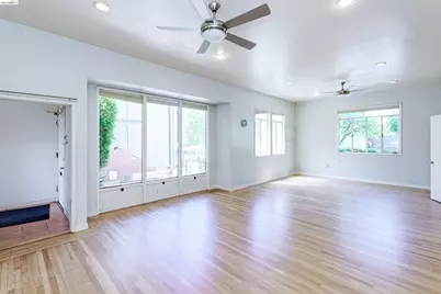 2944 Webster St, Oakland, CA 94609 - Photo 5