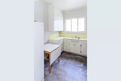 2944 Webster St, Oakland, CA 94609 - Photo 11