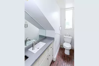 2944 Webster St, Oakland, CA 94609 - Photo 13