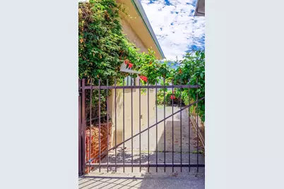 2944 Webster St, Oakland, CA 94609 - Photo 3