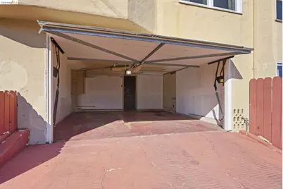 3000 Morcom Ave, Oakland, CA 94619 - Photo 45
