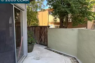 122 Cleaveland Rd, Pleasant Hill, CA 94523 - Photo 9