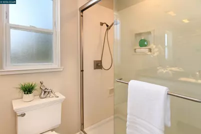 122 Cleaveland Rd #6, Pleasant Hill, CA 94523 - Photo 29
