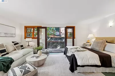 542 Chetwood St, Oakland, CA 94610 - Photo 59