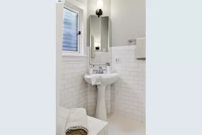 542 Chetwood St, Oakland, CA 94610 - Photo 45