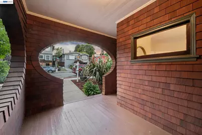 542 Chetwood St, Oakland, CA 94610 - Photo 79