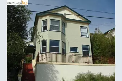 213 Nicholl Ave, Richmond, CA 94801 - Photo 1