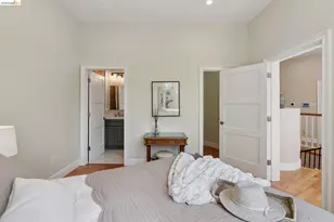 1860 Arrowhead Dr, Oakland, CA 94611 - Photo 41