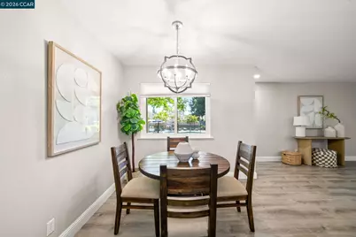 1355 Hull Ln, Martinez, CA 94553 - Photo 13