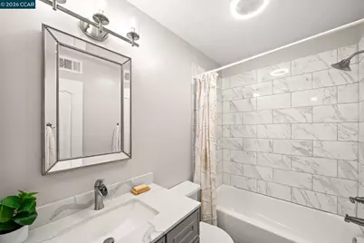1355 Hull Ln, Martinez, CA 94553 - Photo 15