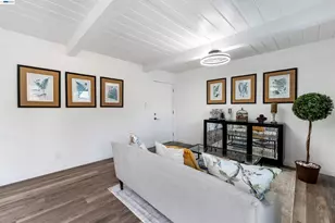 2243 Linden St, Livermore, CA 94551 - Photo 9