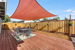 2243 Linden St, Livermore, CA 94551 - Photo 25