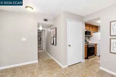828 Camelback Place, Pleasant Hill, CA 94523 - Photo 11