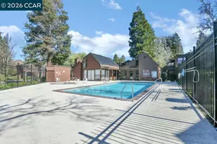 828 Camelback Pl, Pleasant Hill, CA 94523 - Photo 27