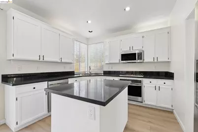 2377 Yorkshire Dr., Antioch, CA 94531 - Photo 15
