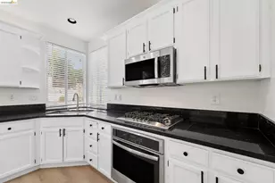 2377 Yorkshire Dr, Antioch, CA 94531 - Photo 13