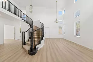 2377 Yorkshire Dr, Antioch, CA 94531 - Photo 7