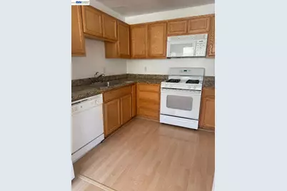 1366 Callen St #C, Vacaville, CA 95688 - Photo 7