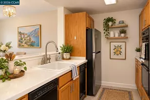 1840 Tice Creek Dr, Walnut Creek, CA 94595 - Photo 3