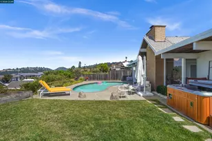 8021 Shay Dr, Oakland, CA 94605 - Photo 49