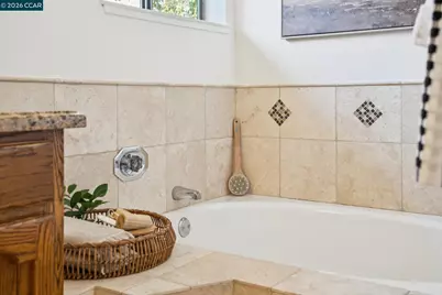 41 Burnham Ct, Pleasant Hill, CA 94523 - Photo 43