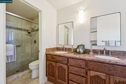 41 Burnham Ct, Pleasant Hill, CA 94523 - Photo 45