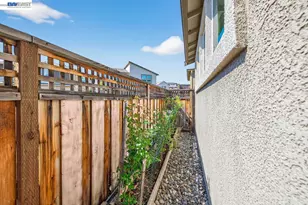 4176 Healdsburg Wy, Dublin, CA 94568 - Photo 35