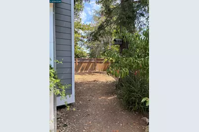 115 Bedford, Hercules, CA 94547 - Photo 33