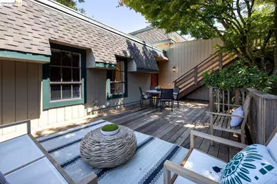 6909 Exeter Dr, Oakland, CA 94611 - Photo 39