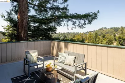 6909 Exeter Dr, Oakland, CA 94611 - Photo 41
