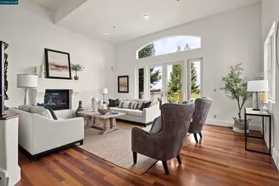 698 Via Rialto, Oakland, CA 94619 - Photo 3