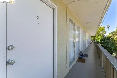 2427 McKinley Ave, Berkeley, CA 94703 - Photo 29