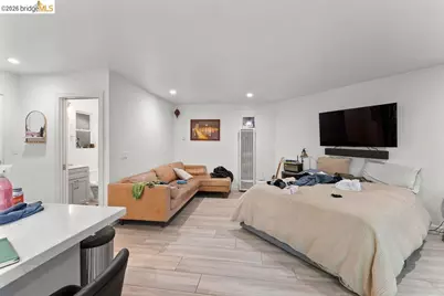2427 McKinley Ave, Berkeley, CA 94703 - Photo 33