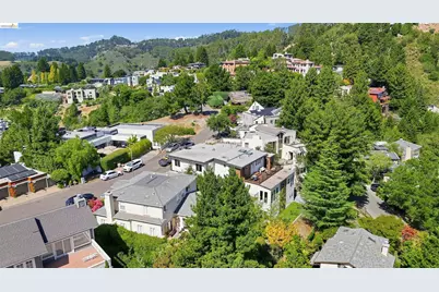 7026 Devon Way, Berkeley, CA 94705 - Photo 29