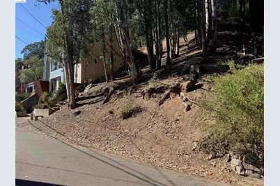 1830 Arrowhead Dr, Oakland, CA 94611 - Photo 13