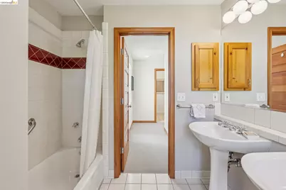 1305 Henry St #C, Berkeley, CA 94709 - Photo 29